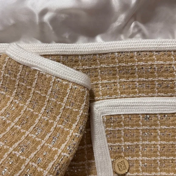 NEW-Sandro Tan Tweed Blazer with Cream Accents - Size 36 (US4) - Picture 2 of 3